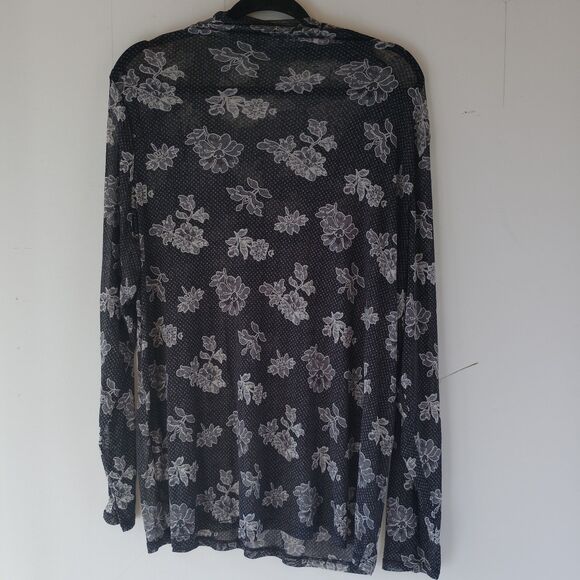 Lane Bryant women's bundle of 2 floral tops size 22 - Picture 8 of 8